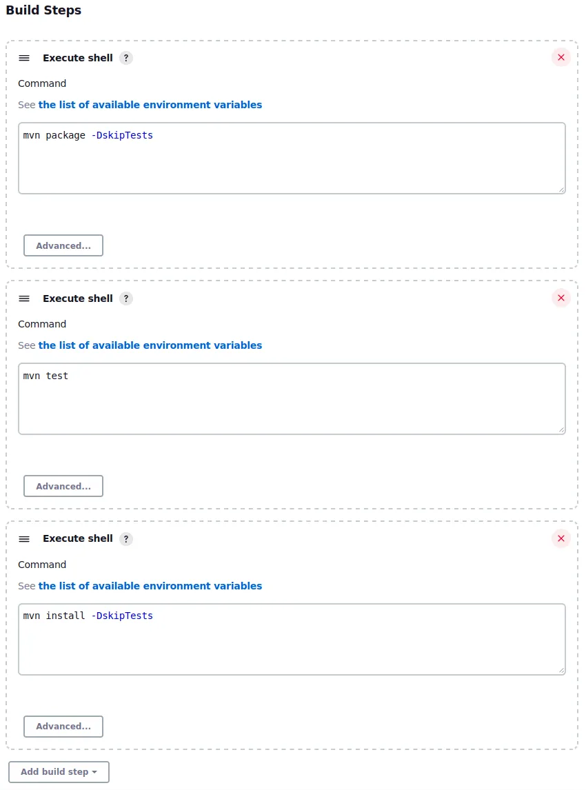 셸 명령으로 정의된 Maven 명령이 있는 빌드 단계를 보여주는 Jenkins UI.