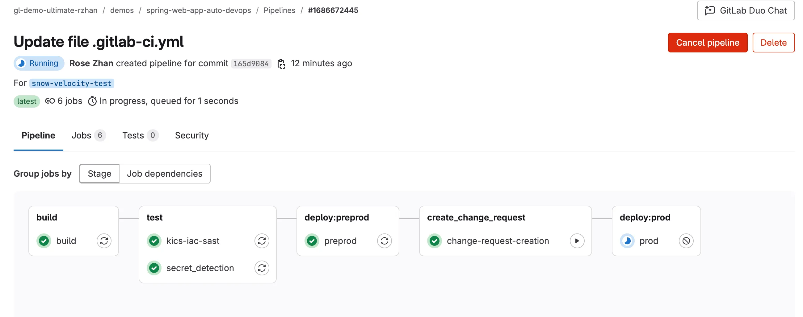 변경 승인 후 재개된 GitLab 파이프라인.